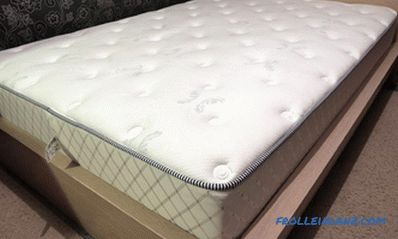 Како да изберете душек за кревет со оглед на големината, полнилата и видовите на душеци + Видео