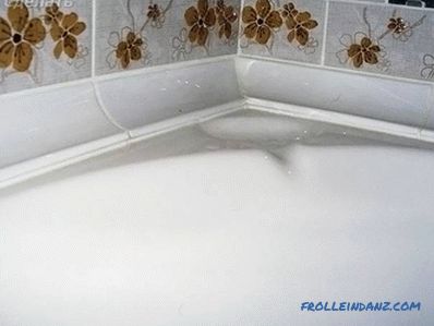 Како да се залепи керамичката тротоарка во бањата