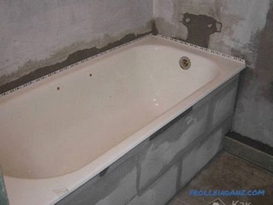 Како да се поправи бањата на ѕидот