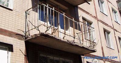Застаклување на балкон со свои раце + слика