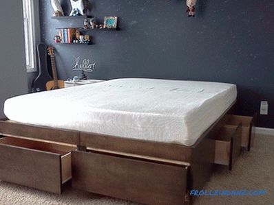 Како да направите подиумот во кревет направете го тоа сами чекор по чекор + Фото