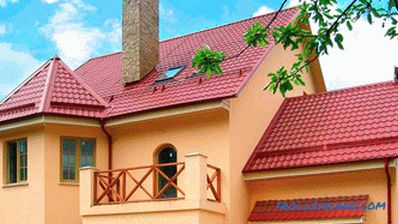 Што е подобар метал или мек покрив за покривот на приватна куќа