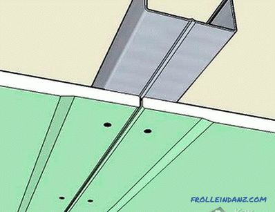 Како да се направи тавански таван во бањата