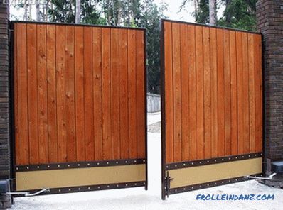 Како да се направи дрвена порта - врата направена од дрво (+ фотографии, дијаграми)